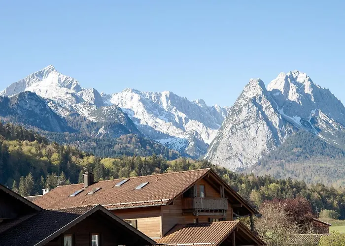 Wiesenglueck Garmisch-Partenkirchen