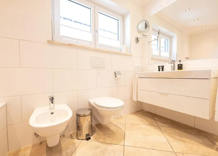 Wiesenglueck Garmisch-Partenkirchen